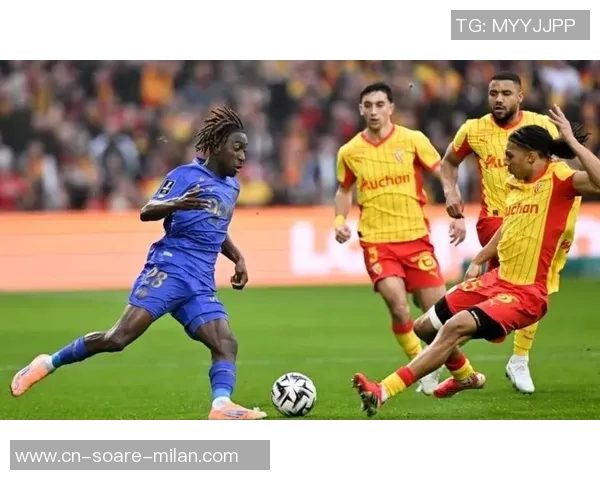 法甲最新积分榜更新:朗斯反转登顶,冠军抢夺剧烈反常 法甲最新积分榜更新:朗斯反转登顶,冠军抢夺剧烈反常